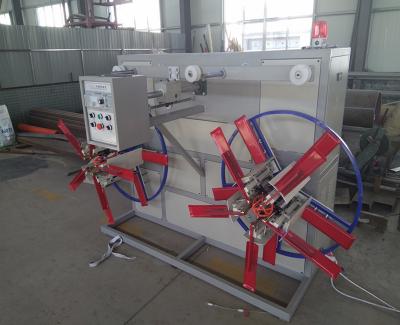 Extrusor de mangueira de gotejamento cilíndrico incrustado